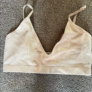 Colsie Cream Wireless Bra Seamless Comfort